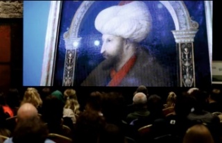 İBB'DEN "FATİH SULTAN MEHMET: DOĞUNUN...