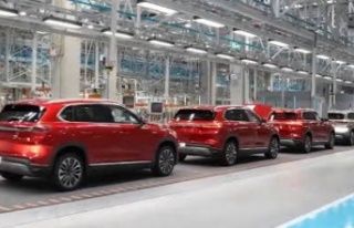 Türkiye’de Tesla satışları dibi gördü, TOGG...