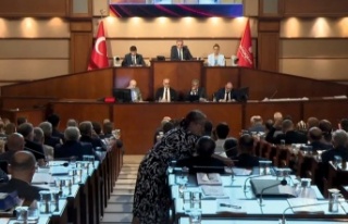 İBB Meclisi'nden 9 ilçedeki taşınmaz satışına...