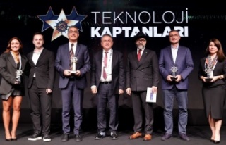 TÜRKİYE’NİN TEKNOLOJİ KAPTANLARI, 7. KEZ ÖDÜLLENDİRİLDİ