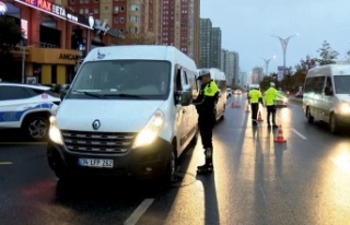 Ataşehir'de okul servislerine denetim