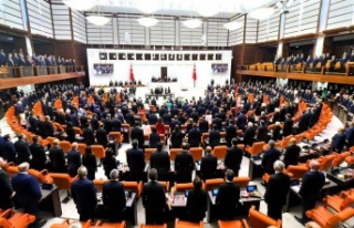 Ruhsatsız silah taşıma ve yetkisiz çakar kullanımında...
