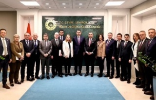 Bakan Kurum, CHP'lilerle görüştü! Ana gündem:...