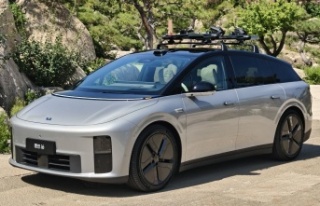 10 Dakikada 500 km: Li Auto i6 Elektrikli SUV Satışa...