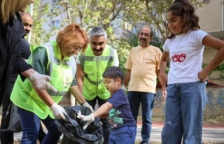 Ataşehir’de Dünya Temizlik Günü’nde El Ele...