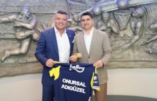 Başkan Onursal Adıgüzel’den Sadettin Saran’a...