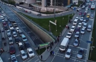 İstanbul Pendik E-5 Hattı AVM İşgali Altında