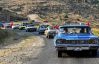 50 KLASİK SAMSUN’A YASLA GİDİYOR…