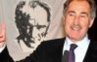 'Akıllı olun Ertuğrul Bey, Siyasetçiyiz'
