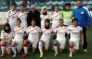 Ataşehir Belediyespor Kulübü Bayan Futbol Takımı,...