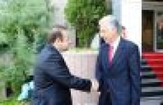 BAĞIŞ AB KAMU BAŞDENETÇİSİ DIAMANDOUROS’U...