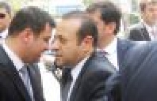 Bakan Egemen Bağış ‘Ataşehir Bayramı Hak Etti’