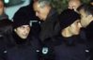 Başbuğ suçlamaları trajikomik buldu