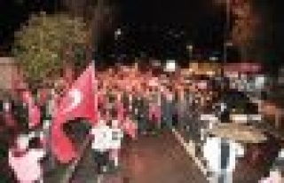 Beykozlular Cumhuriyet İçin Yağmurla Yürüdü 
