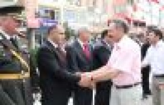ÇİFTE BAYRAM 
