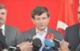 Davutoğlu: Kaçırılan Türk Pilotlar serbest bırakılabilir