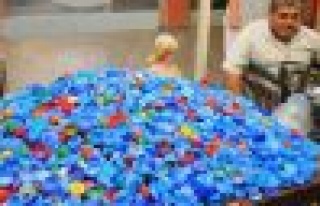 Engellilere destek için 16 bin mavi kapak