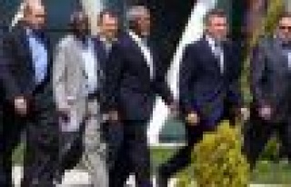 Kofi Annan 'İki gün daha bekleyelim'