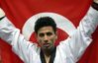 Londra Olimpiyatlarında ilk altın madalya Servet’ten