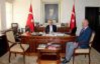 Mustafa Güven, Vahdettin Özcan'ı Ziyaret etti