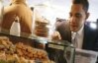 Obama, Seçim zaferini Türk baklavası ile kutladı.