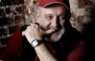 Savaş Ay Hayatını Kaybetti