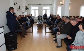 Orta Belediye Başkanı Ömer Bezci, muhtarlarla buluştu