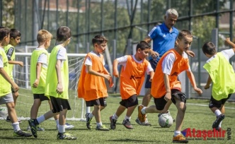 Ataşehirli Çocuklar Yaz Tatilini Dolu Dolu Geçiriyor