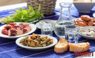 Yunanistanda 6 euroya ne yenir