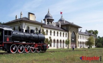 Kara Tren ve Anılar: