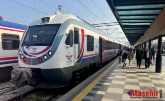 Ankara-İzmir Arası Yol 7 Saatten 3,5 Saate Düşecek