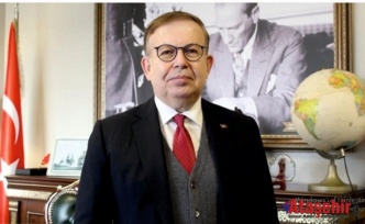 Cihat Yaycı’dan Papa Ziyaretine Tepki: “Egemenlik Haklarımız Yok Sayılıyor”