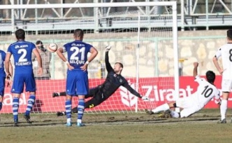 Bayburt Grup Özel İdare 1 - Fenerbahçe 3