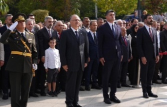 ATAŞEHİR’DE ZAFERİN 103. YILI COŞKUYLA KUTLANDI