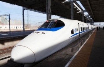 Çin 'Diriliş'i: Saatte 450 kilometre!