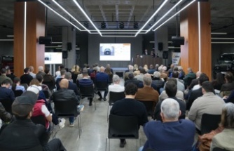 Klasik Otomobil Müzayedesi’ne Yoğun İlgi