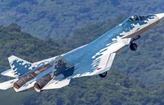 Rusya, İlk Kez Su-57 Savaş Uçağını İhraç Etti