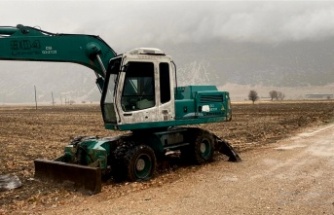 DSİ Kepçesiyle Kaçak Define Arama Skandalı