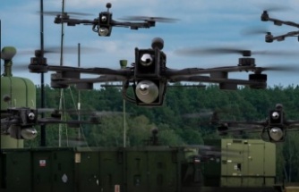 Drone Sürüleri Geleceğin Harbini Şekillendiriyor
