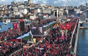 Galata Köprüsü’nde Filistin İçin Tarihi Buluşma