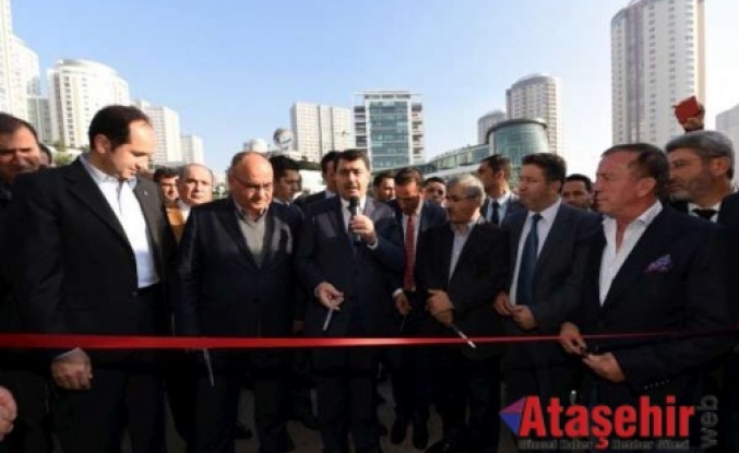 Dönerci Ali Usta, 4. restoranını Ataşehir'de hizmete açtı!