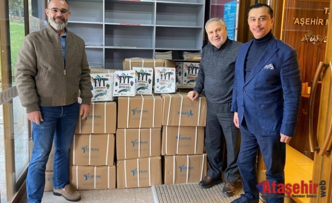 Ensar Vakfı Ataşehir’den Öğrencilere YKS Kitap Desteği
