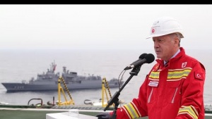 Cumhurbaşkanı Recep Tayyip Erdoğan, Fatih sondaj gemisini ziyaretinde konuşuyor