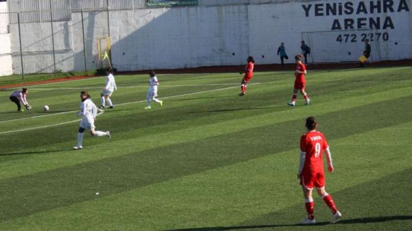 Atasehir Belediyespor Bayan Futbol  3. Hafta maçı