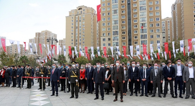 ATAŞEHİR’DE CUMHURİYET BAYRAMI KUTLAMALARI BAŞLADI