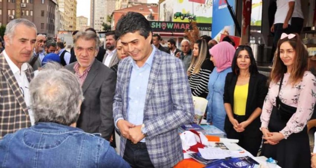Ak Parti İlçe Başkanı Ahmet Özcan'ın İçerenköy Esnaf ve Ak Nokta ziyareti 2018