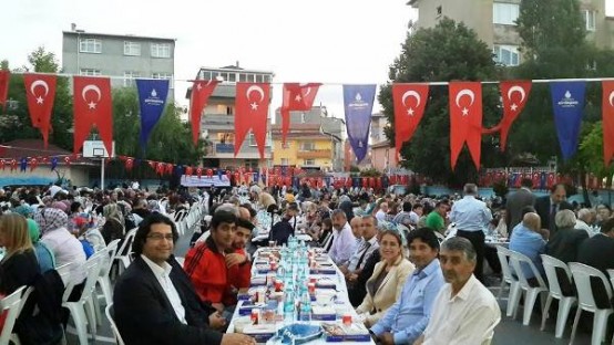 Ak Parti Ataşehir İçerenköy İfatarı 2015