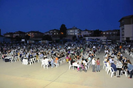 Ak Parti Ataşehir Teşkilat İftarı 2015