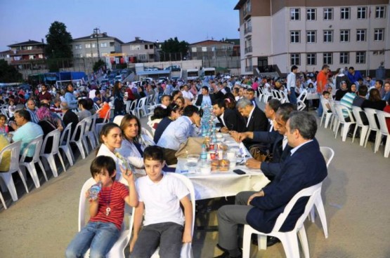 Ak Parti Ataşehir Teşkilat İftarı 2015