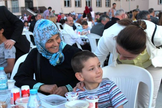 Ak Parti Ataşehir Teşkilat İftarı 2015